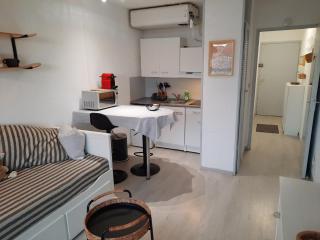 Studio rénové Seignosse, à 2 min de la plage, balcon sud, proche commerces et parc aquatique - FR-1-239-871 - Seignosse - 9