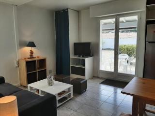 Villa Patio Charmante, 2 Pas des Plages, Terrasse, Parking, Piste Cyclable - FR-1-239-892 - 1