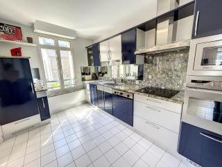 Appartement rénové avec ascenseur - Proche plage et centre-ville - FR-1-361-506 - Saint-Pair-sur-Mer - 1