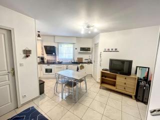 Appartement cosy à Granville, proche plage pour 2 personnes avec WiFi et parking - FR-1-361-517 - 9