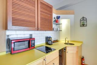Palm Coast Condo with Balcony, 2 Mi to Beach Access! - Palm Coast - 1