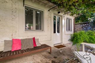 Boutique Apartment with Private Rooms and Garden Oasis - Florença - 8