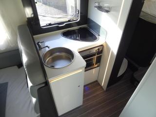 RollerTeam Zafiro 685 - 5 Berth Motorhome - Kirton - 7