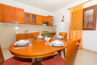 Apartments Ana - Biograd na Moru - 0