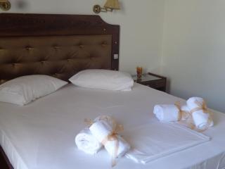 Angela Hotel - 1