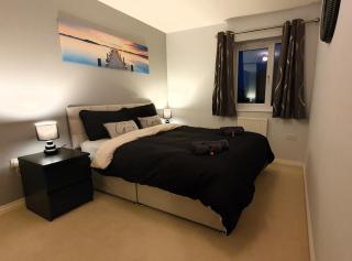 Entire home in Cheswick Village - Bristol - 5