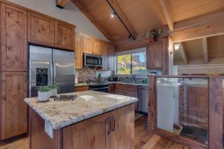 Rocky Point #93 3BR Townhome in Northstar - Shuttle to Slopes - HOA Amenities - Truckee - 6