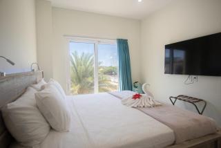 The Cove - Condo Hotel - Palm Beach Strip - Palm-Eagle Beach - 9