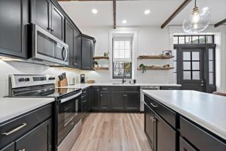 Riverview in Port Clinton - Apt A - - 2