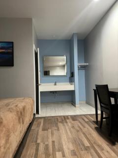 Moonlite Inn - Redondo Beach - 8