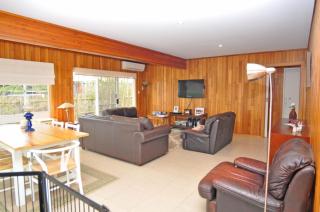 Welcome Break Pet Friendly - Inverloch - 8