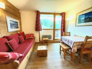 Studio-cabine rénové, ski-aux-pieds, balcon sud, 4 pers, Plagne Villages, centre station - FR-1-351-29 - La Plagne - 8