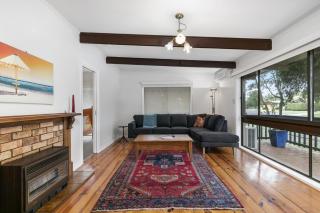 The Beach Hive - Inverloch - 2