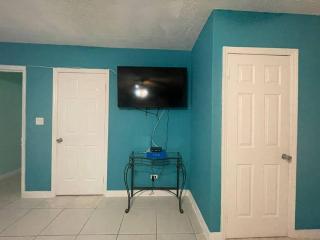 Wally's Haven - 6