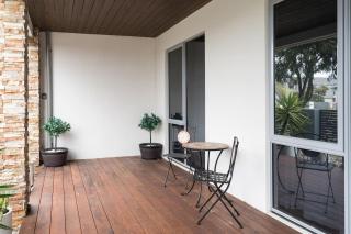 Harbour Haven - Generous Group Stay Near Martha Cove - Safety Beach - 4