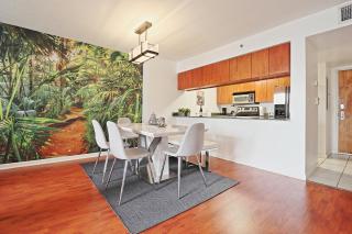 Upscale Apartment in the Heart of Brickell - Miami - 5