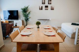 Mount Austin Muji Style 4 pax Deluxe Room by Our Stay - Johor Bahru - 8