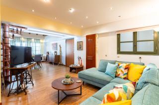 Lito's Central Gem - Cozy Dream Getaway - Calamata - 4