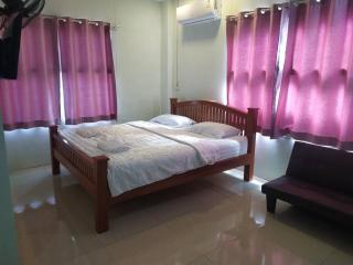 โรงแรมพรถวิล ศรีสะเกษ Sisaket PonTaWin Budget Inn - Si Sa Ket - 1