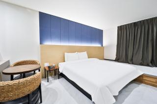 Calm Rest Hotel Busan Sasang - Busan - 7