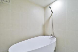 Calm Rest Hotel Busan Sasang - Busan - 1