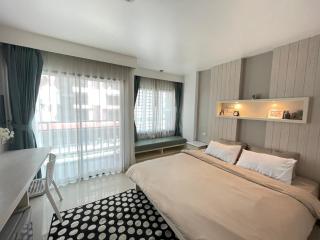 The Room Sansabai - 1