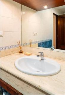 Acogedora Habitacion en apartamento compartido amplio y céntrico - Granada - 6