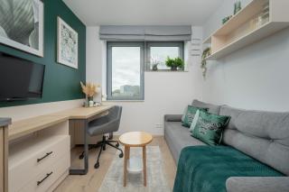 Trendy Studios with Home Office near Wrocław Main Station by Noclegi Renters - Wrocław - 9