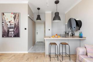 Marszałkowska 28 by Noclegi Renters - Warsaw - 8