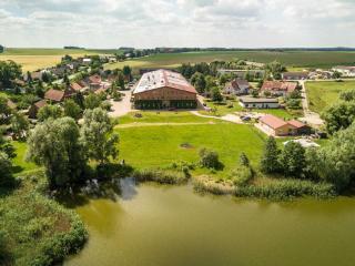 Landhotel "Zur Scheune" - Bollewick - 0