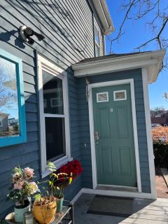 Beautiful Townhouse, 2 bedrooms, 2 bath - Boston - 5