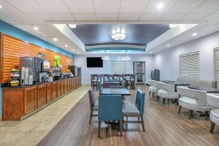 La Quinta by Wyndham Tulsa Airport / Expo Square - Tulsa - 2