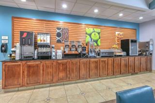 La Quinta by Wyndham Tulsa Airport / Expo Square - Tulsa - 1