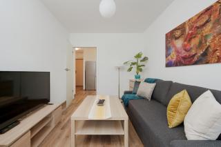 Apartment Legnicka Wroclaw with PARKING by Noclegi Renters - Breslavia - 1