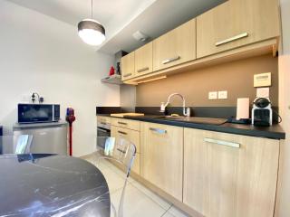Le Pearl By SCLS Locations - Cannes - 4