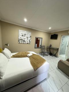 The bridge Guest House - 2