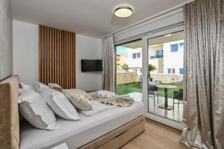 Luxury Villas Great Escape & Noa - Novalja - 8