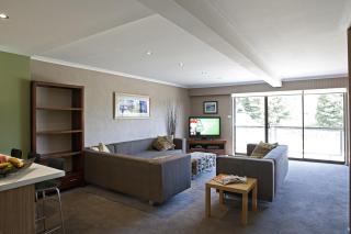 Altitude Apartments - Falls Creek - 1