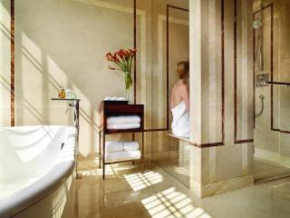 Four Seasons Hotel Hangzhou at West Lake - Hangzhou - 9