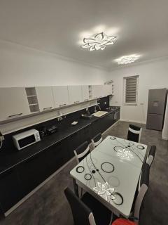 Comfy & Cozy Apartment 3 - Rădăuţi - 7