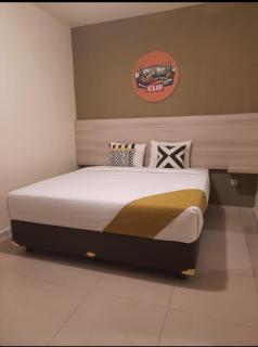 Zester Hotel Sidoarjo - 3