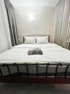 Central Charm: Accessibility - 9