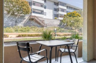 Playa Del Rey 2br w pool gym LAX-997 - 6