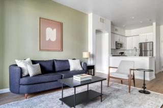 Playa Del Rey 2br w pool gym LAX-997 - 8