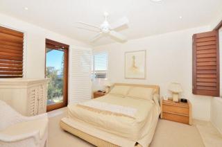 Andari Holiday Apartments - Sunshine Beach - 2