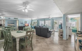 Holiday Surf and Racquet Unit 311 - Destin - 4