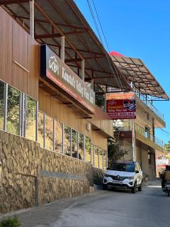 Kanatal's Valley View INN - 3