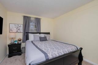 Inviting home with private fenced yard for pets - Mason - 1