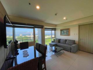 1BR Deluxe at Breeze Residences Manila Bay Sunset view near MOA - Manila - 4