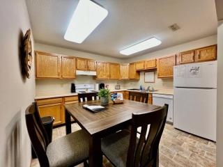 Cozy 2 Bedroom Paired Home in Middletown, OH - Middletown - 5